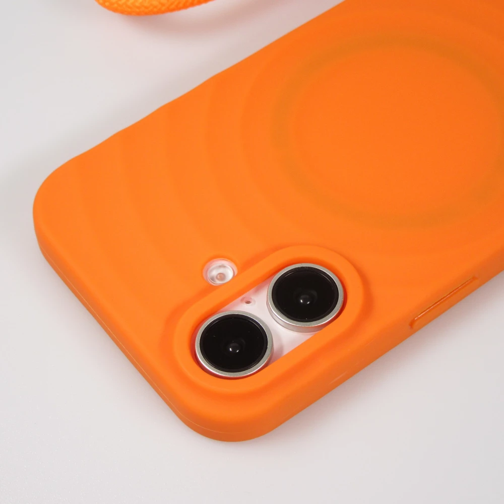 Coque iPhone 16 - Silicone Soft Touch MagSafe avec vagues et lani&egrave;re - Orange