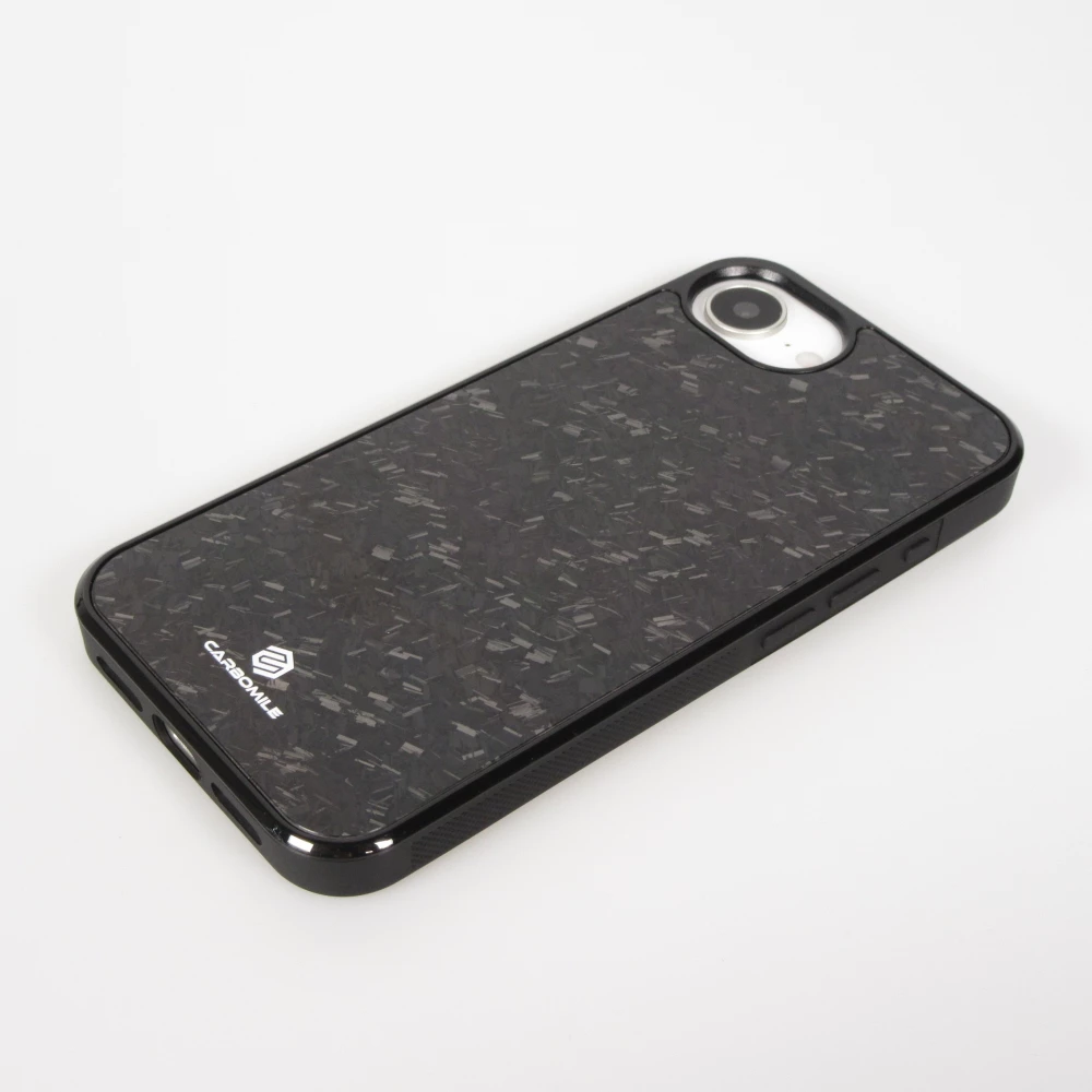 Coque iPhone 17e / 16e - Carbomile carbone forgé (compatible MagSafe)