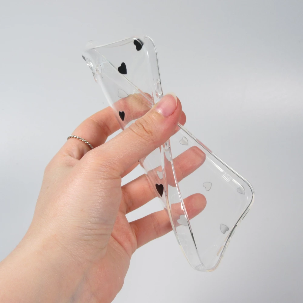 Coque iPhone 17e / 16e - Gel petit coeur transparent - Noir