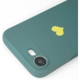 iPhone 16e Case Hülle - Silikon Mat Herz gold - Dunkelgrün