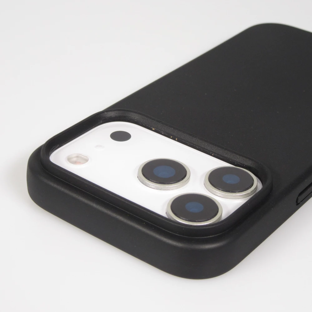 Coque iPhone 17 Pro - Bio Eco-Friendly biodégradable écologique nature - Noir