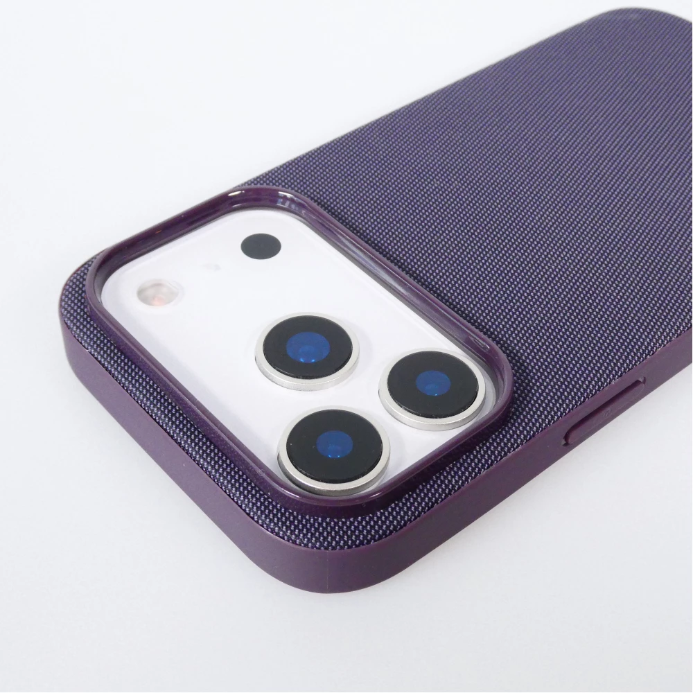 Coque iPhone 17 Pro - Tissage technique compatible avec MagSafe finition premium et protection &eacute;l&eacute;gante - Violet