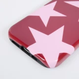 Coque iPhone 16 - Star pop à motif étoiles double protection renforcée avec intérieur en silicone et extérieur en plastique rigide - Bordeaux