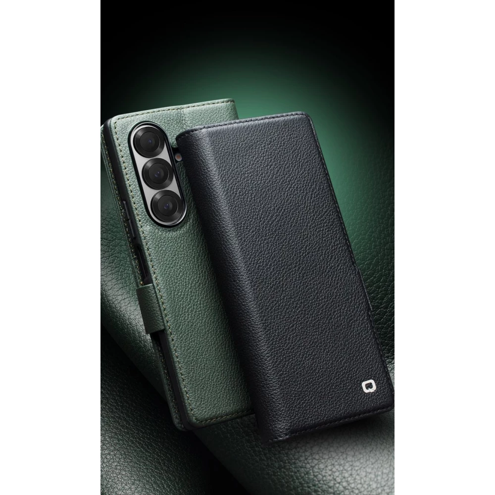 Coque Samsung Galaxy Z Fold7 - Flip Qialino Full grain Wallet cuir véritable mat avec fermeture magnétique - Vert