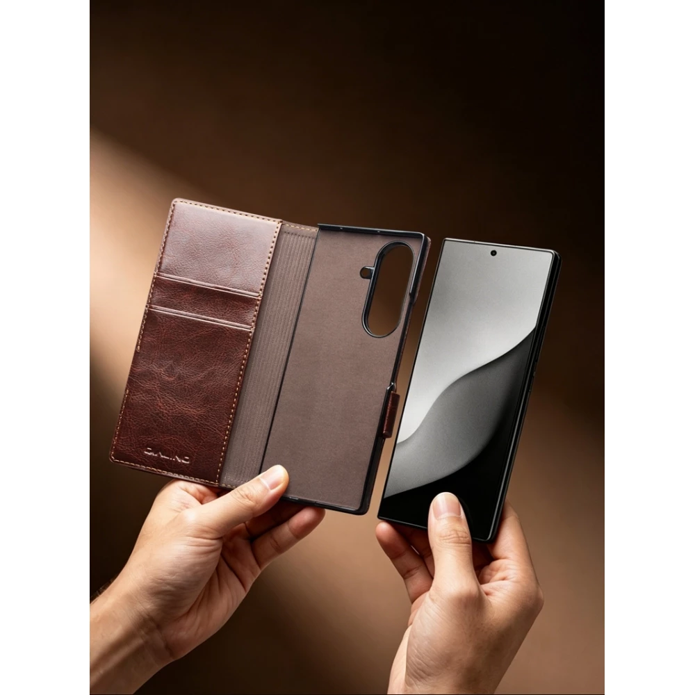 Coque Samsung Galaxy Z Fold8 Ultra - Flip Qialino classique cuir véritable avec fermeture magnétique - Brun