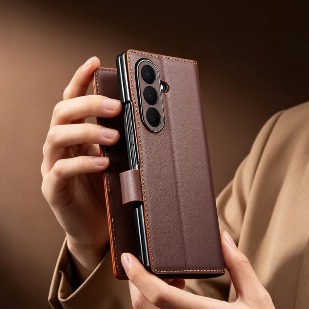 Coque Samsung Galaxy Z Fold8 Ultra - Flip Qialino Full grain Wallet cuir véritable mat avec fermeture magnétique - Cyan