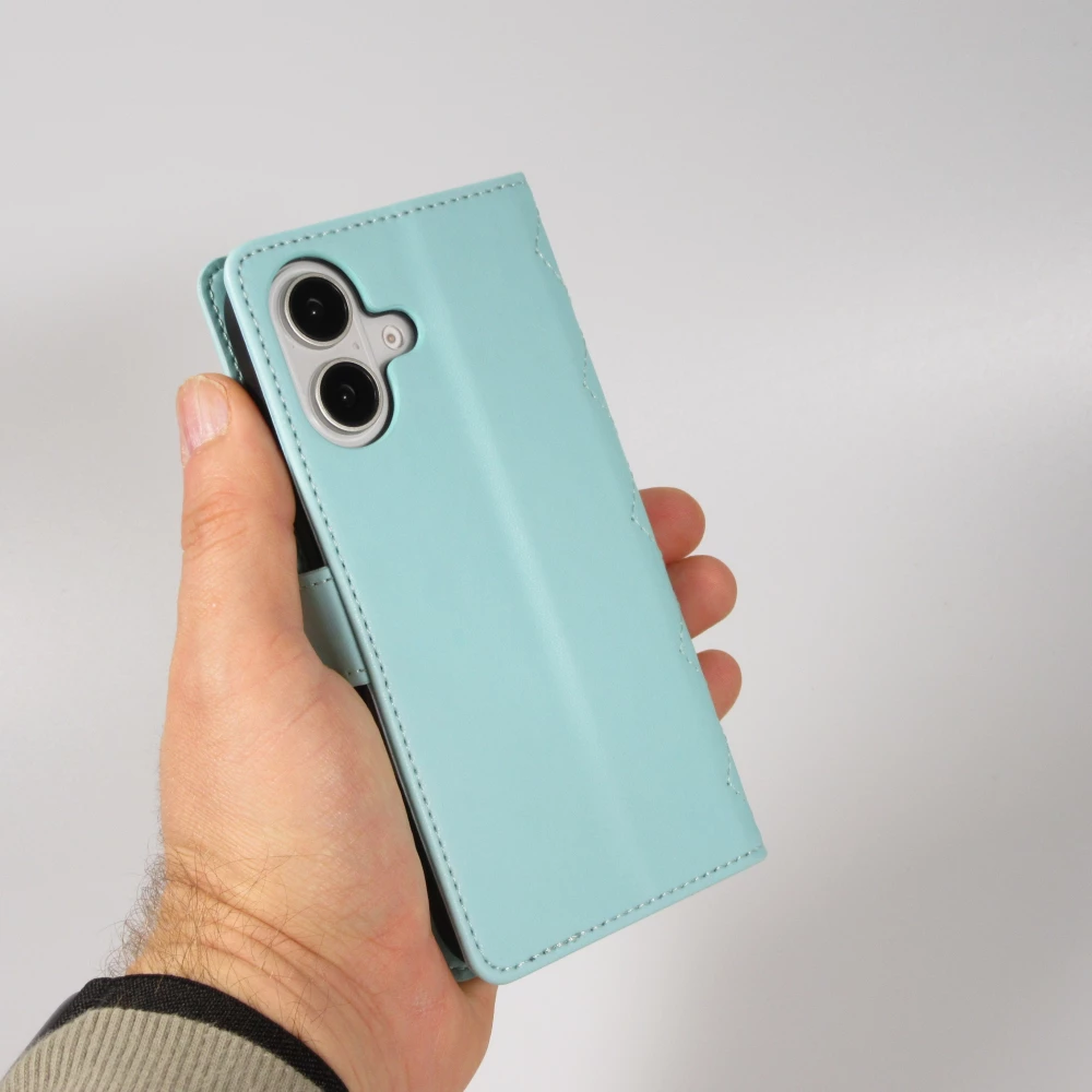 iPhone 16 Case H&uuml;lle - Elegante Flip-Matratze mit Magnetverschluss Trageschlaufe und Kartenf&auml;chern - T&uuml;rkis