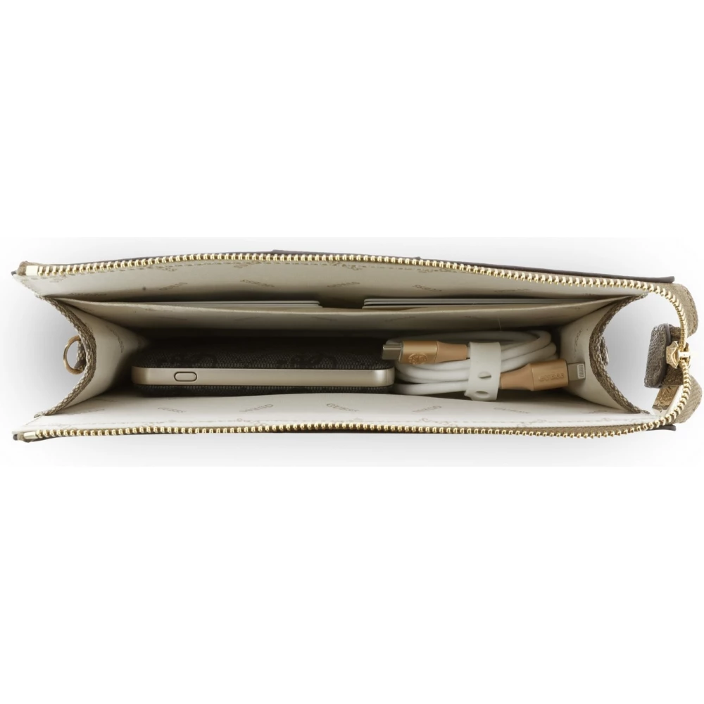 Pochette t&eacute;l&eacute;phone Guess 4G en simili cuir avec logo 4G rond et bande &agrave; logos classiques - Brun