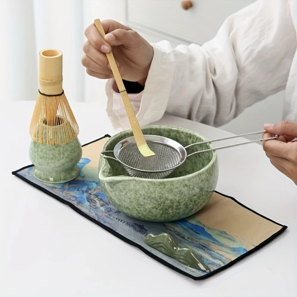 Set de cérémonie pour thé matcha 7 pièces avec fouet en bois (chasen) / support / bol céramique / tapis / accessoires - Vert