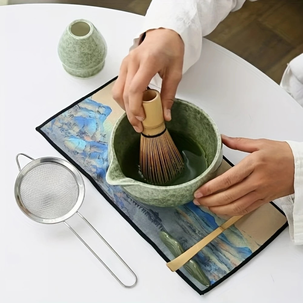 Set de cérémonie pour thé matcha 7 pièces avec fouet en bois (chasen) / support / bol céramique / tapis / accessoires - Vert