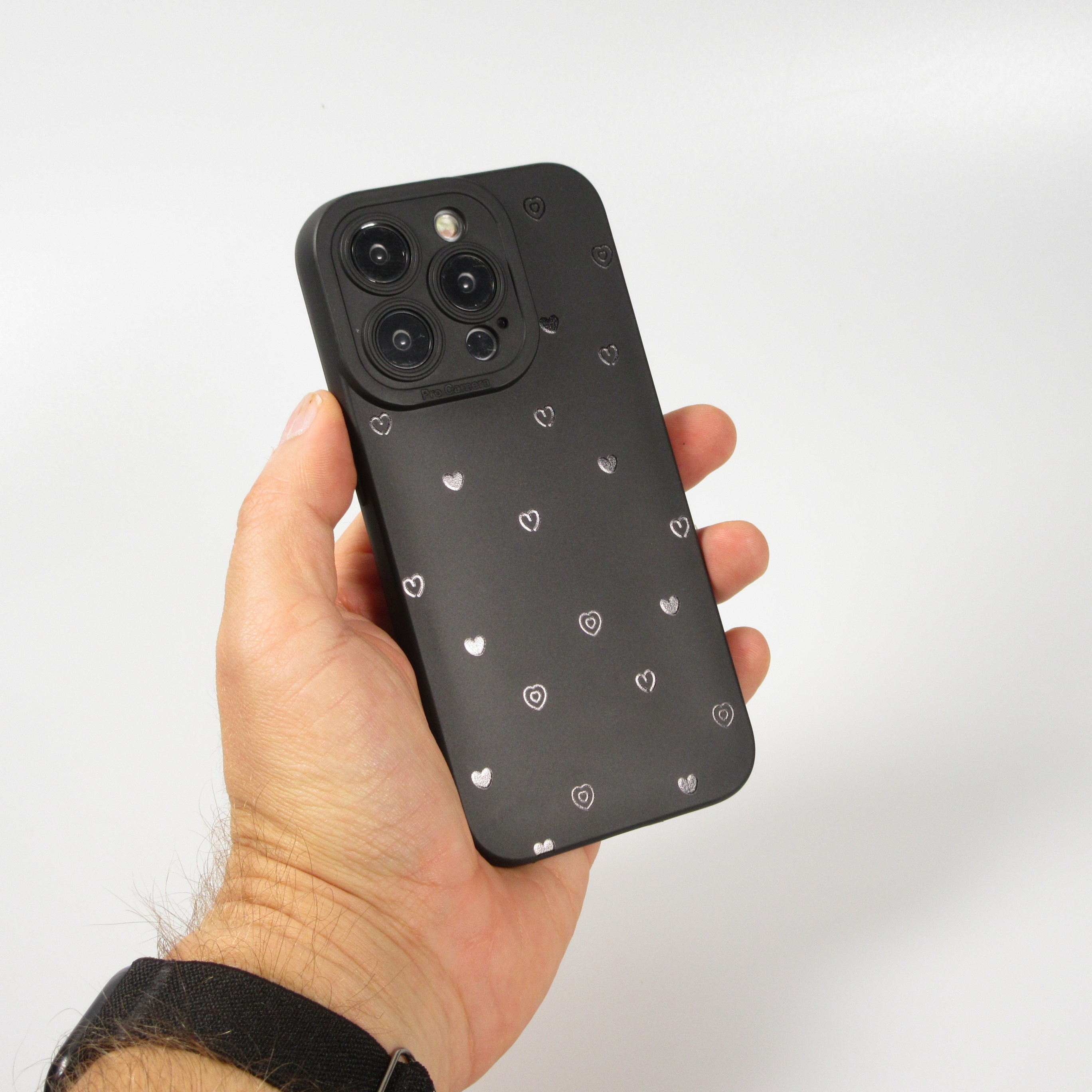 Coque iPhone 15 Pro Max - Gel silicone souple avec protection caméra - Many  hearts - Noir - Acheter sur PhoneLook