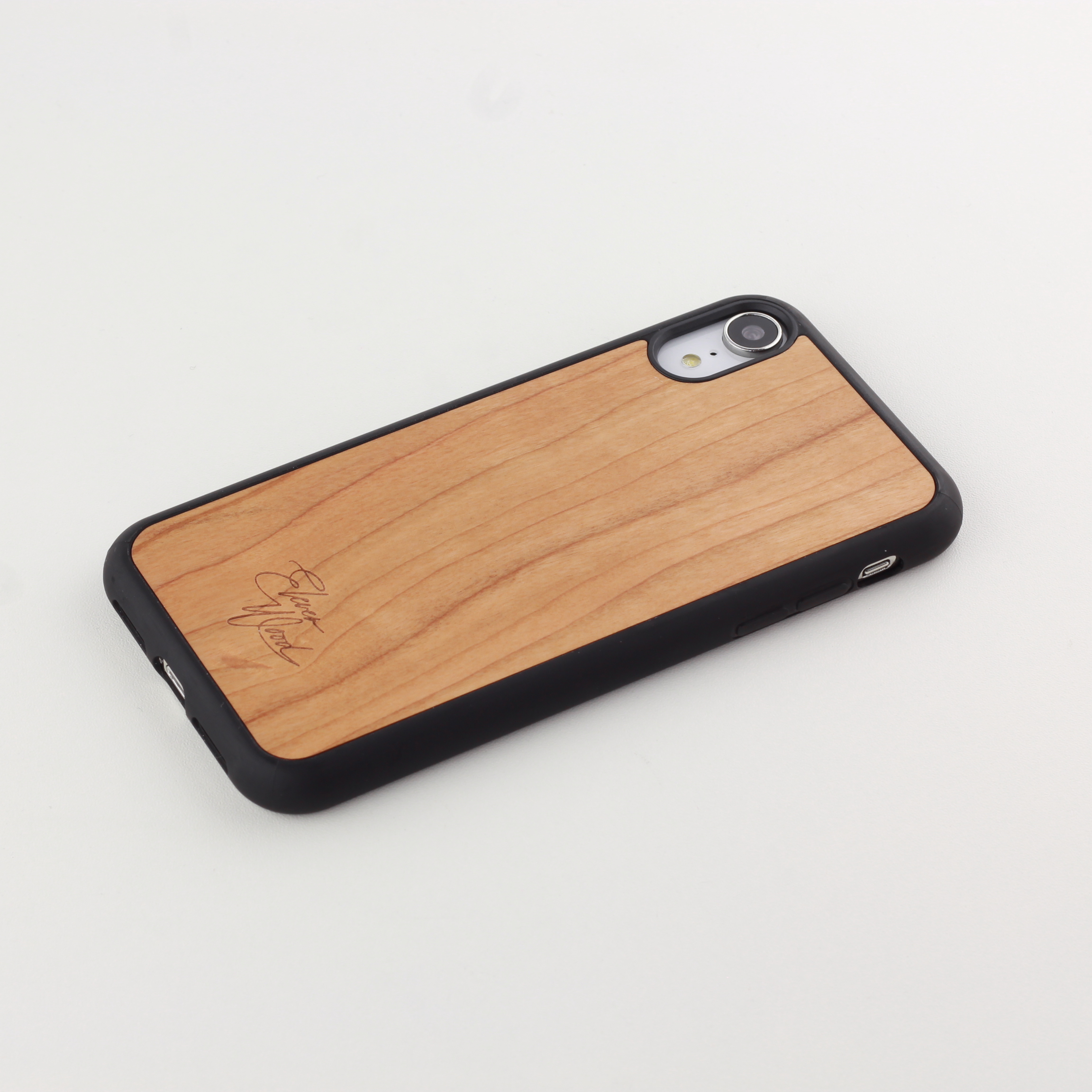 Coque iPhone XR - Eleven Wood Cherry - Acheter sur PhoneLook