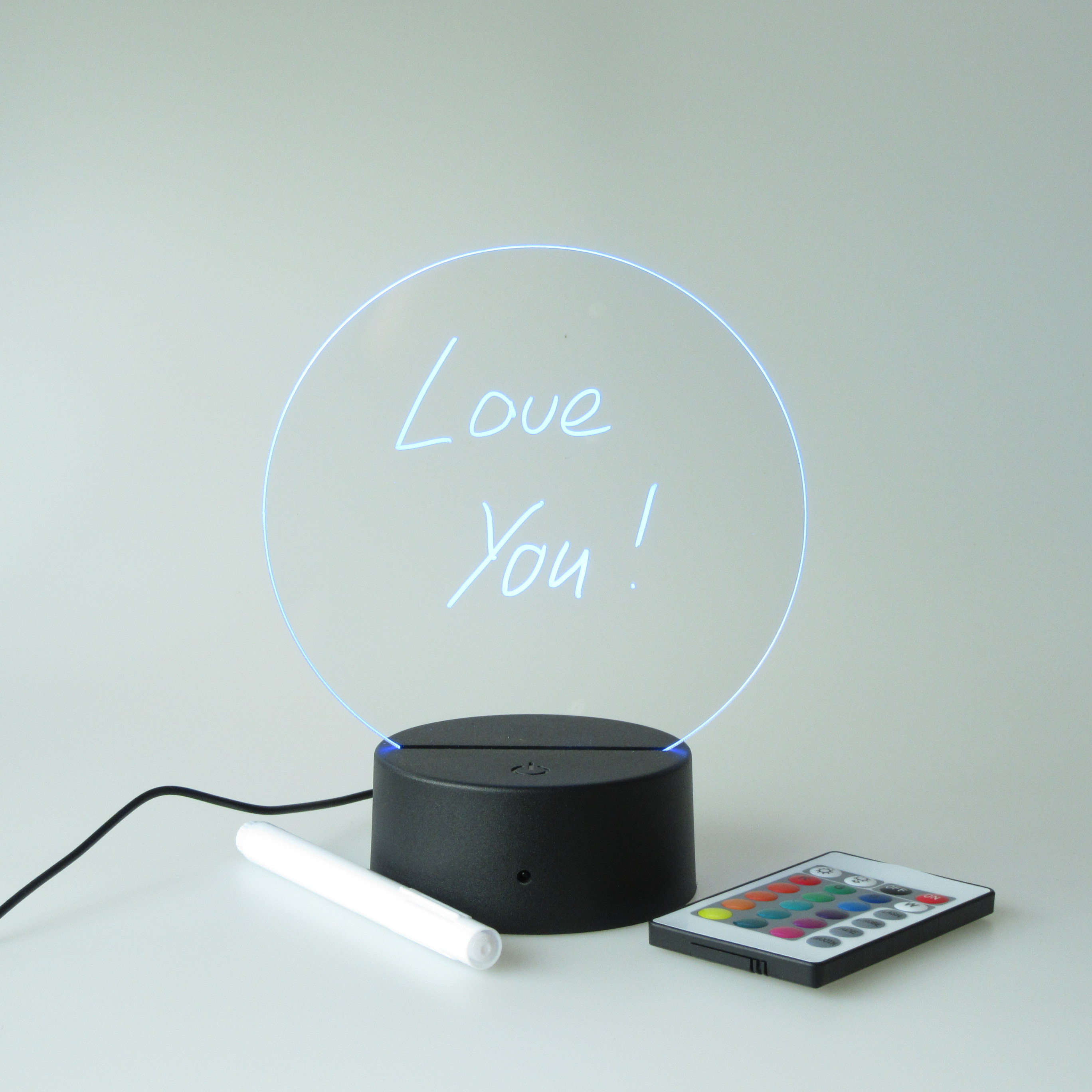 Tableau de messages transparent multicolore à LED avec télécommande et  stylo acrylique - Acheter sur PhoneLook
