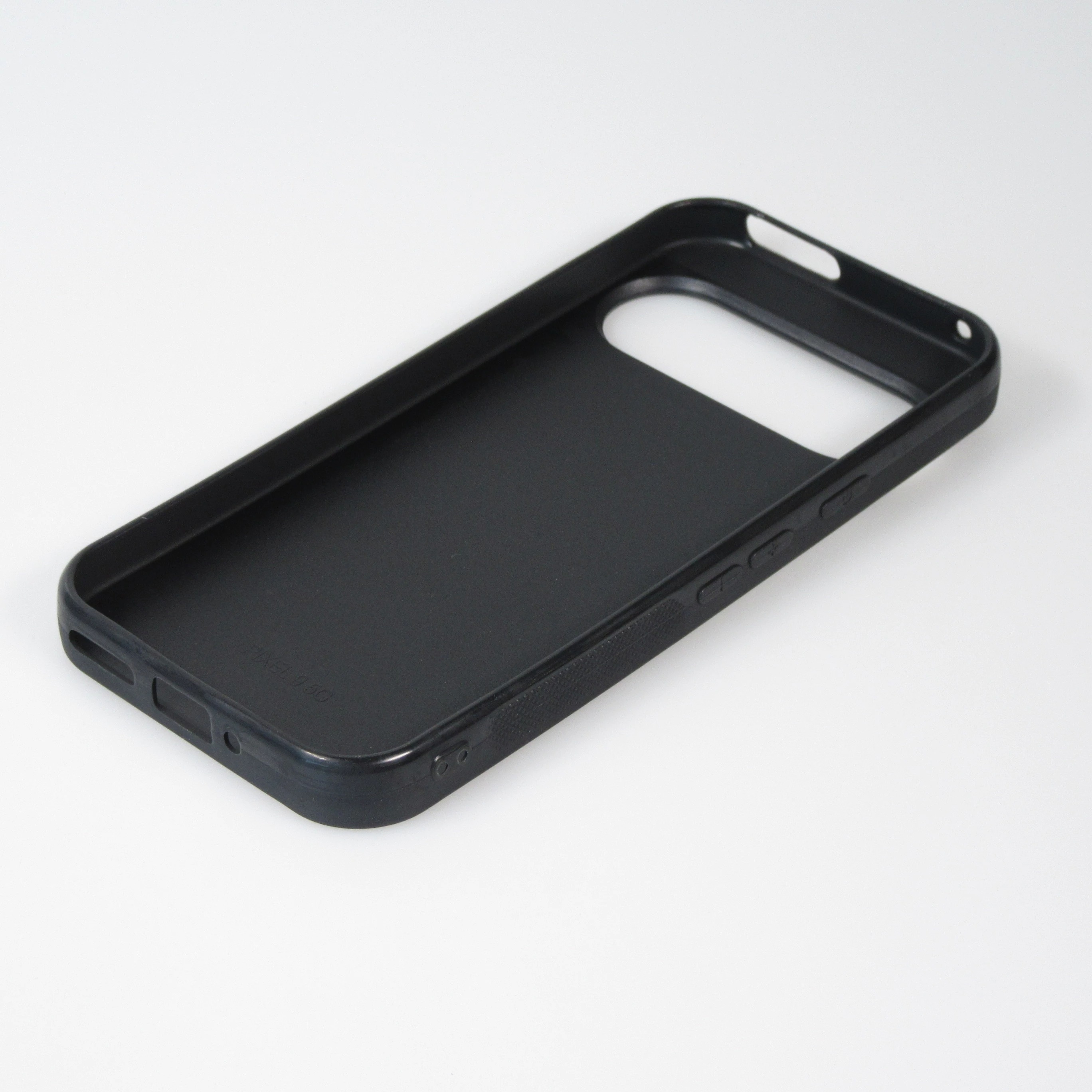 Coque personnalisée en silicone rigide noir - Google Pixel 9 / Pixel 9 ...