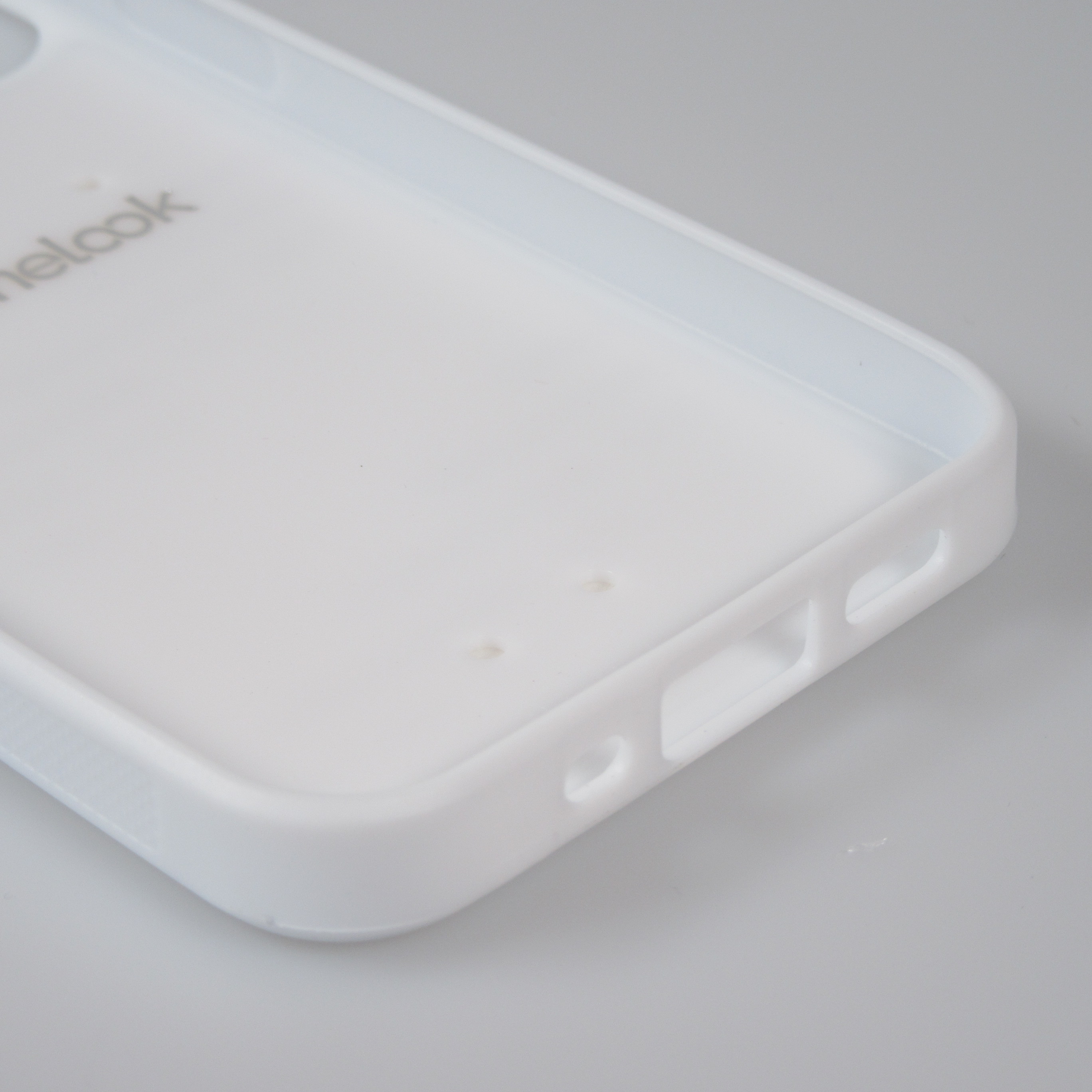 H lle iphone 13 mini silikon weiss marble black 01 kaufen auf phonelook